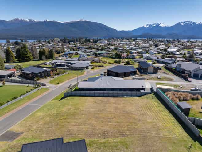 4 Tawera Place, Te Anau