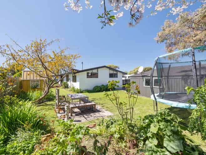 6 Colonial Place, Kelvin Grove