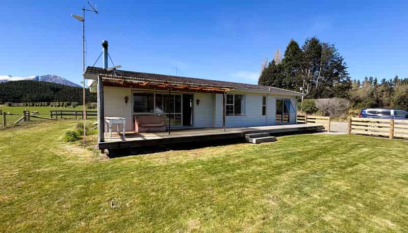2211 Blackmount Redcliff Road, Whare Creek