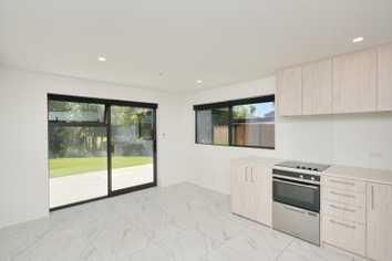 8 Academy Courts, Ilam