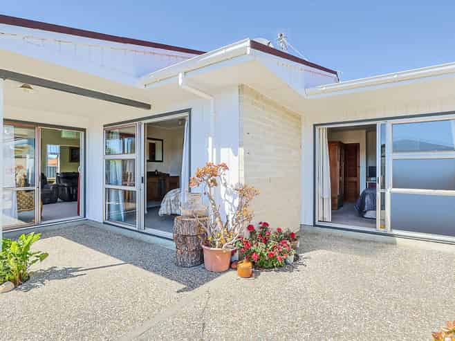 1/10 Avondale Road, Taradale