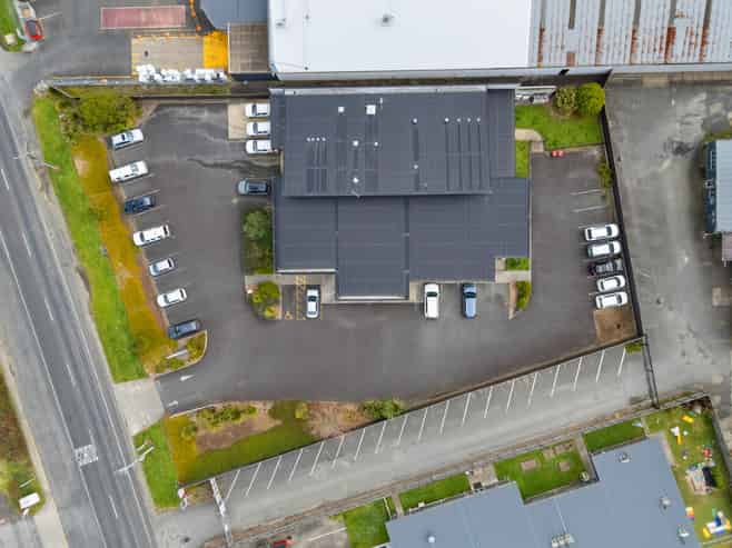 Modern Building - 12 year lease