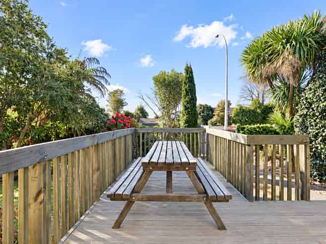 12 Devon Street, Glenholme