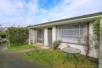 2/151a Yaldhurst Rd, Upper Riccarton
