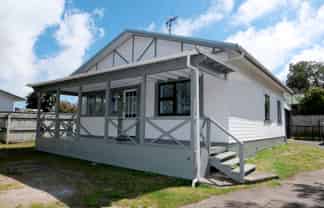 129 Arawhata Rd, Paraparaumu