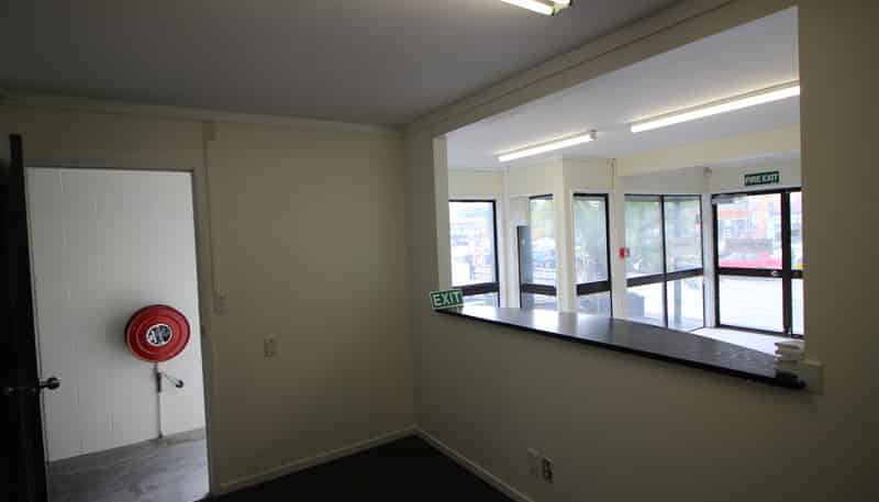 1A Portage Road, New Lynn
