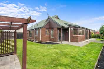 6 Westgrove Avenue, Avonhead