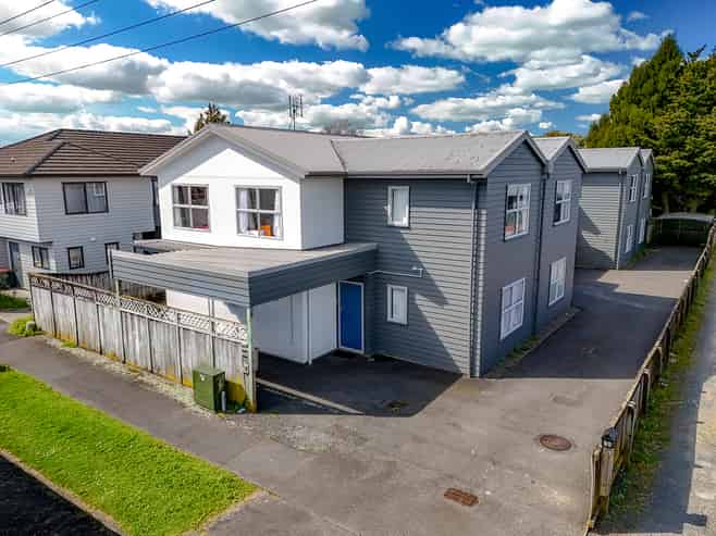 12A Cameron Road, Hamilton East