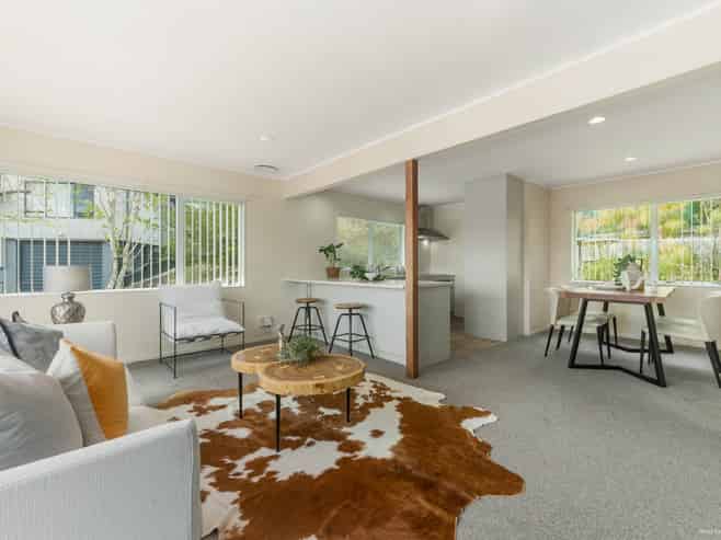 41 Esther Place, Red Beach