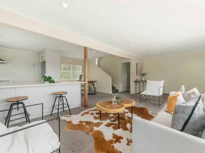 41 Esther Place, Red Beach