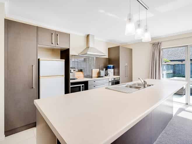 30 & 30A Sirius Crescent, Rototuna North