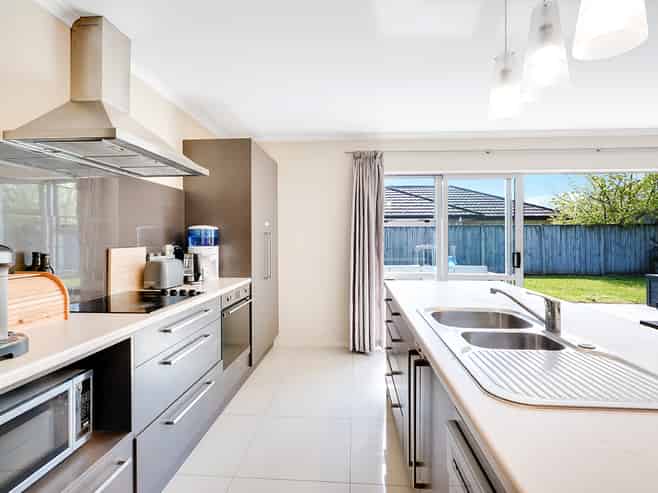 30 & 30A Sirius Crescent, Rototuna North