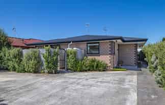 1/72C Queen Street, Levin