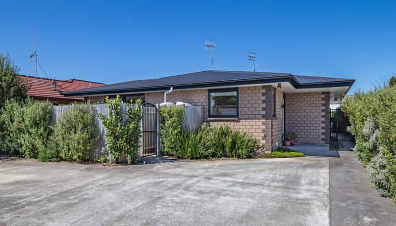 1/72C Queen Street, Levin