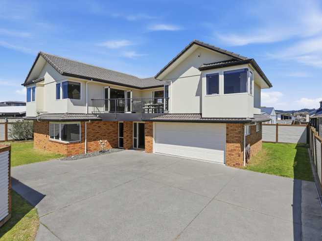 584B Papamoa Beach Road, Papamoa Beach