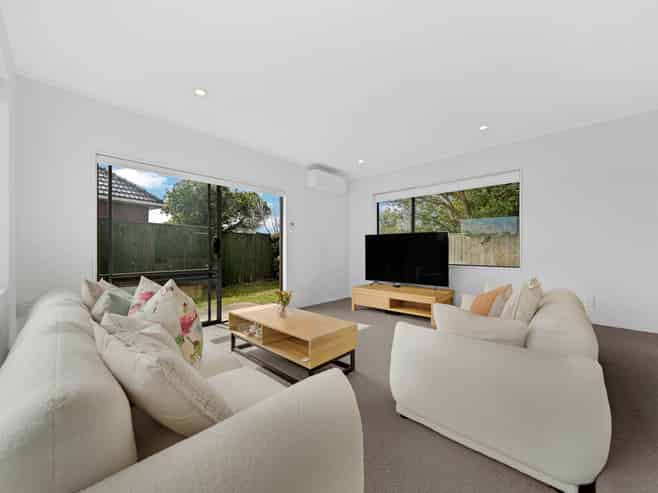 2/29 Vivian Wilson Drive, Eastern Beach