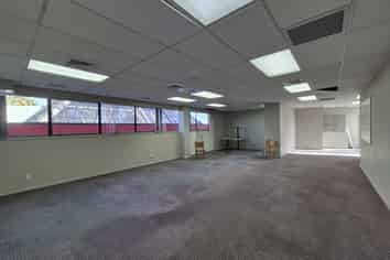 Smart suburban office