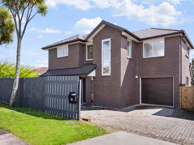 1A Grandison Crescent, New Lynn