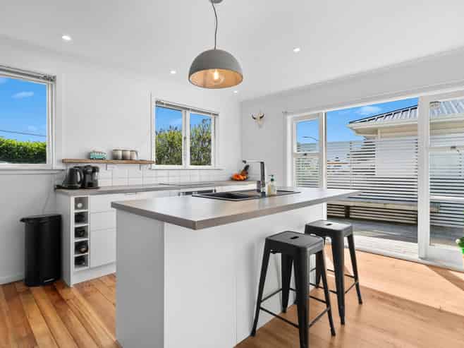 215 Mangorei Road, Merrilands