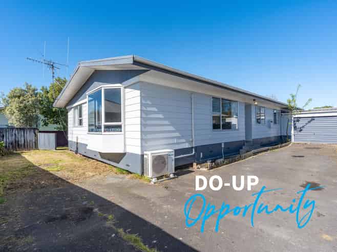 10B Crescent Court, Melville