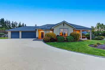10 Rossington Drive, West Melton