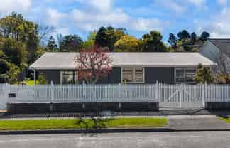 12A Park Avenue, WAIKANAE