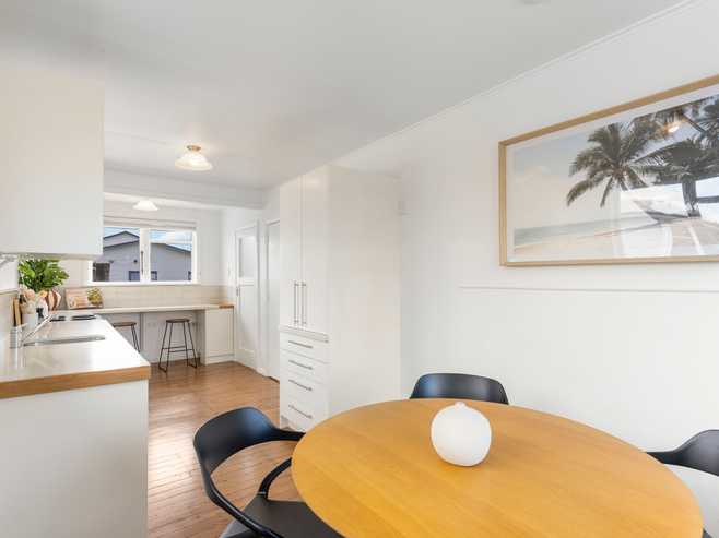 56 Kelwyn Road, Kelston