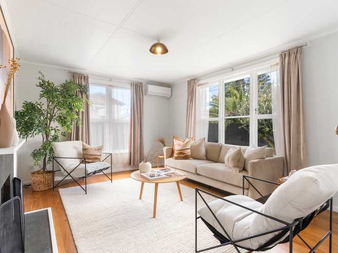 56 Kelwyn Road, Kelston
