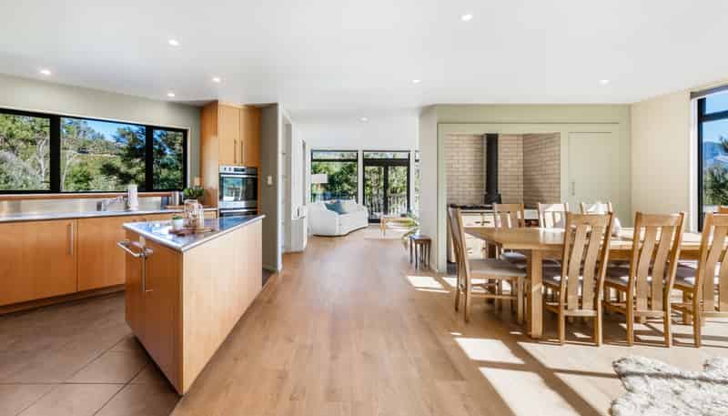 140 Leslies Road, Okaramio