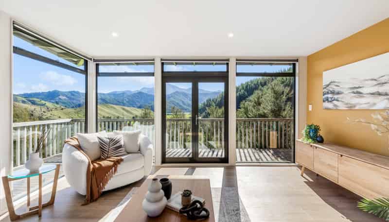 140 Leslies Road, Okaramio