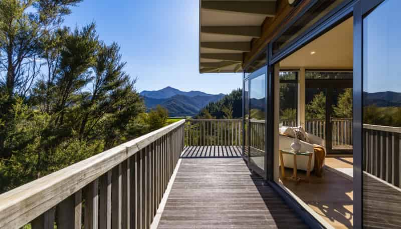 140 Leslies Road, Okaramio