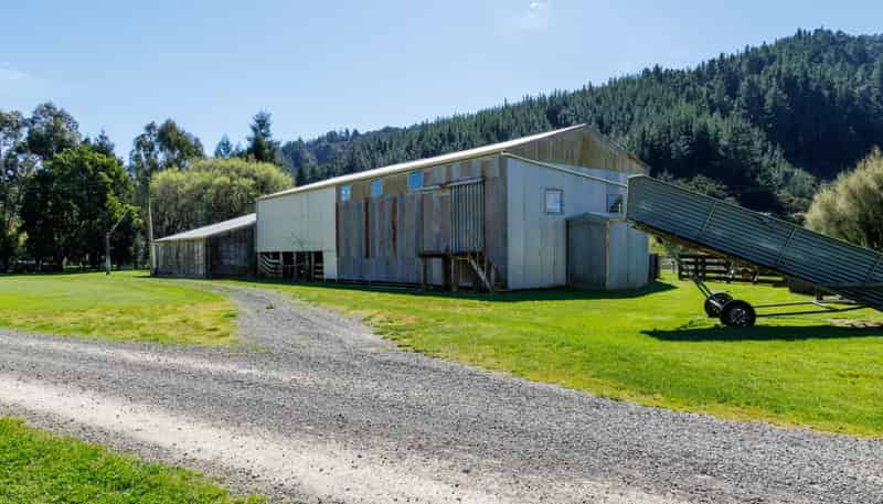 140 Leslies Road, Okaramio