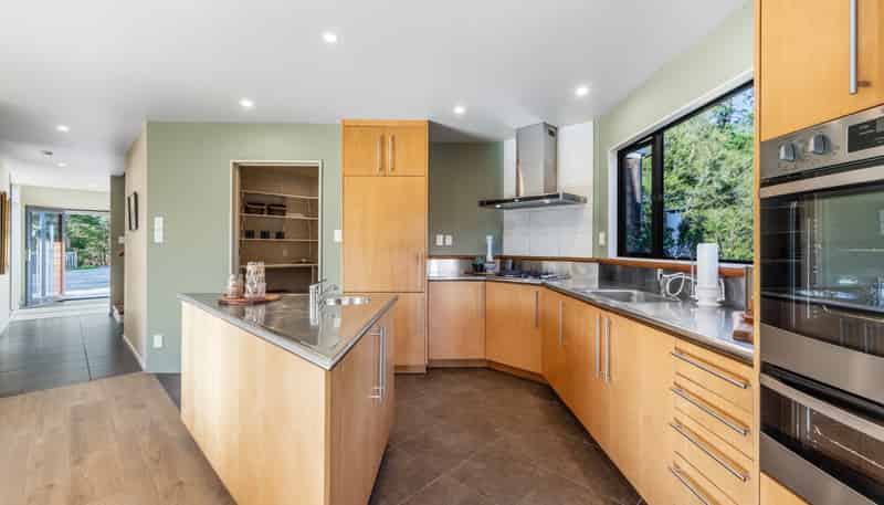 140 Leslies Road, Okaramio