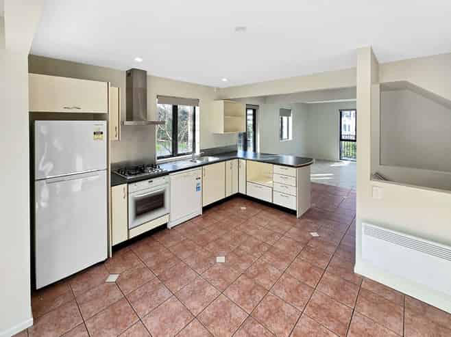 A/145 Ghuznee Street , Te Aro