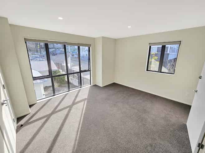 A/145 Ghuznee Street , Te Aro