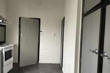 b/148 Elles Road, Georgetown