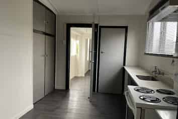 b/148 Elles Road, Georgetown