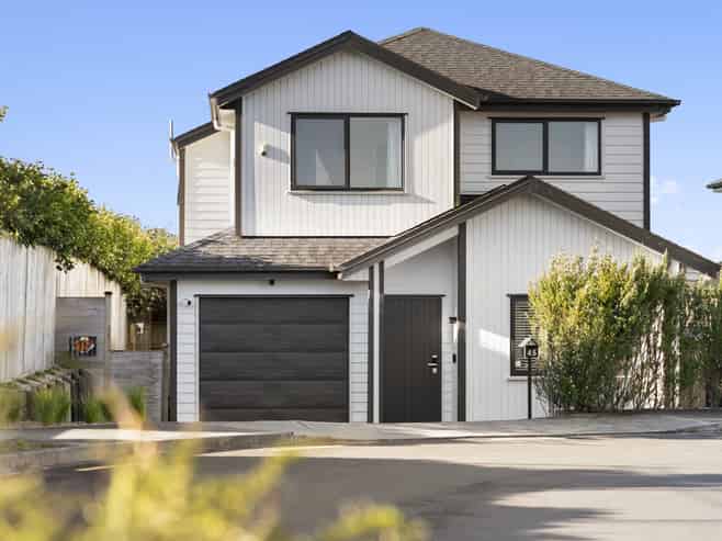 45 Baumea Rise, Westgate