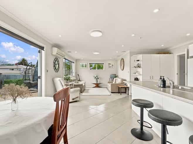 27 Mason Terrace, Gonville