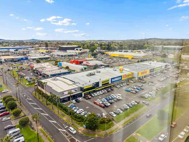 14F/18 Ronwood Avenue, Manukau
