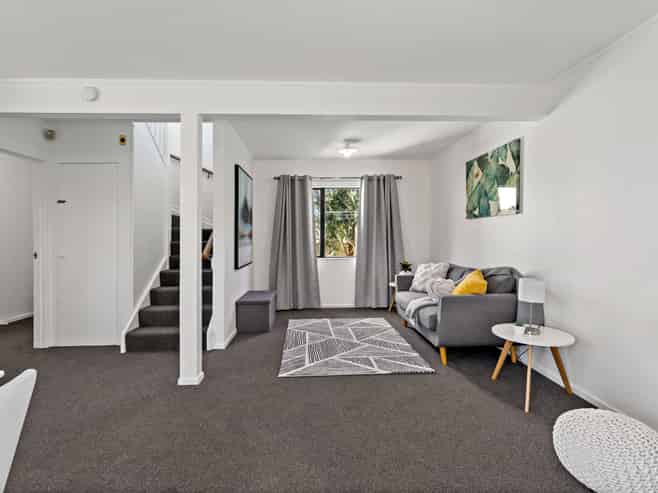 1,2,3 & 4/26 Barneys Farm Road, Clendon Park