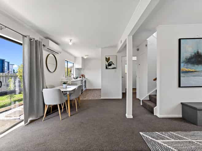 1,2,3 & 4/26 Barneys Farm Road, Clendon Park