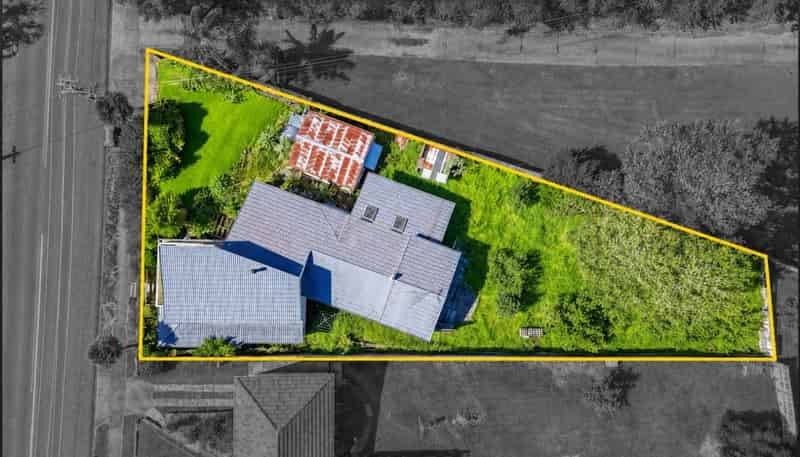 69 McLeod Road, Te Atatu South
