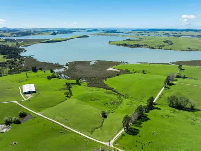 Lot 2 Neems Road, Matakohe