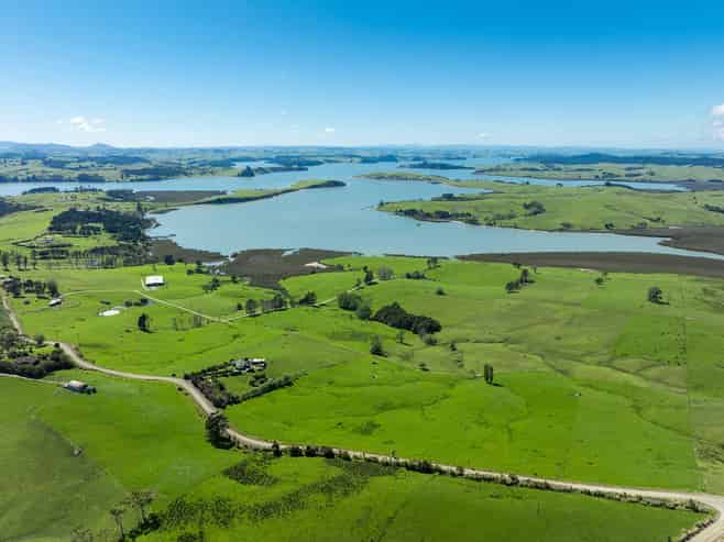 Lot 2 Neems Road, Matakohe