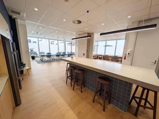 Profile and Prestige CBD Office