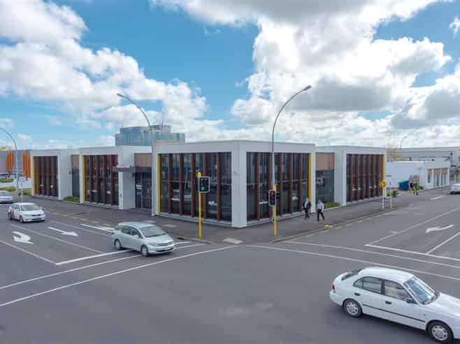 Profile and Prestige CBD Office