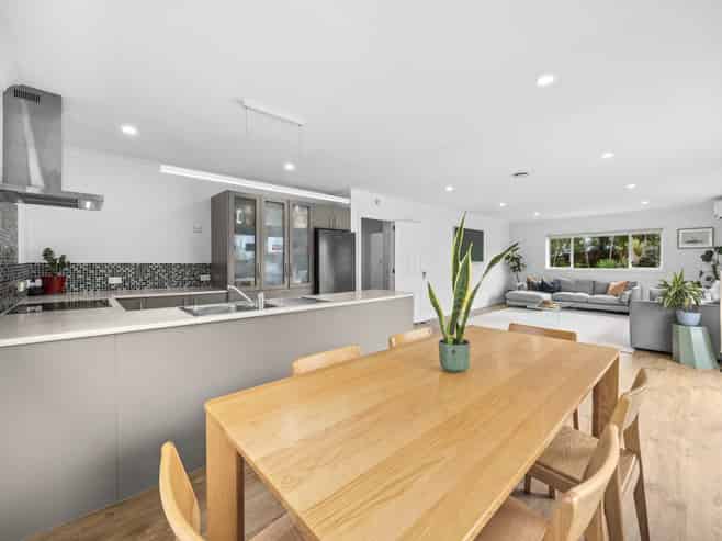 21A Kelwyn Road, Kelston