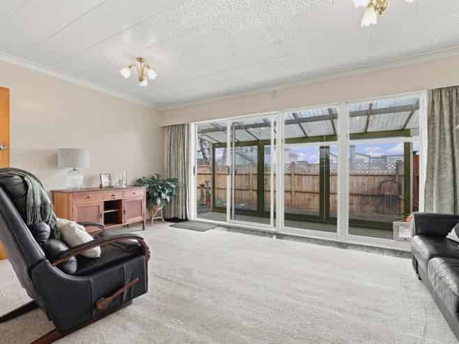 94 Fairs Road, Milson