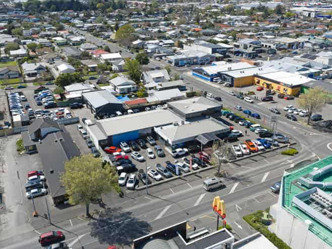 Rare Automotive Facility - Showroom & Workshops.
